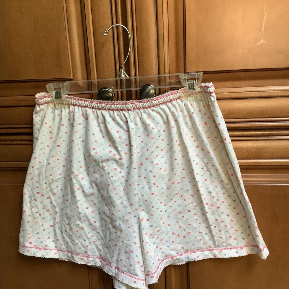 FLORAL PJ SHORTS